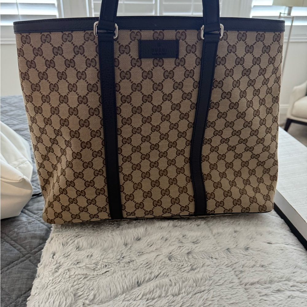 Gucci tote